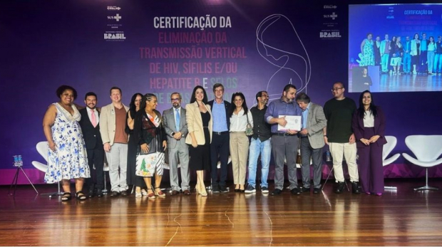 Prefeitura de Osasco Recebe Certificação de Boas Práticas na Eliminação da Transmissão Vertical do HIV. Imagens: Arquivo Saúde/PMO