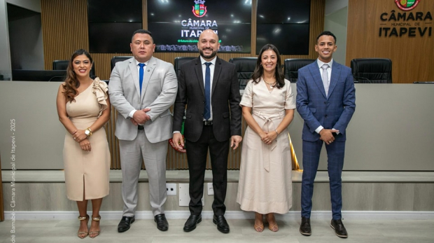 Vereador Professor Rafael, foi reeleito presidente da Câmara Municipal de Itapevi para o biênio 2025-2026. Foto: Câmara de Itapevi