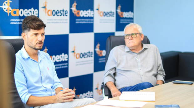 Efraim Luís da Silva, Chefe de Divisão de Planejamento de São Roque, presidiu a reunião inaugural da Câmara Técnica de Habitação e Obras do CIOESTE. Foto: CIOESTE (Redes Sociais/Reprodução)