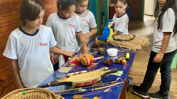 Escolha entre diferentes roteiros e descubra a biodiversidade, aves, cultura indígena e polinizadores no Parque da Biquinha. Foto: Prefeitura de Sorocaba