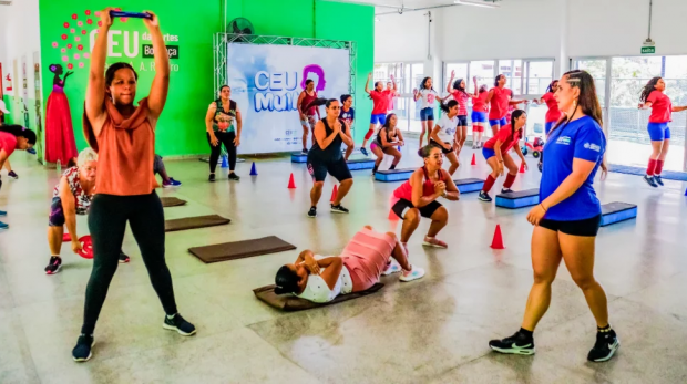 Na 2ª edição do CEU Mulher, você encontra desde exames de saúde até aulas de dança, passando por empreendedorismo e estética. Participe nos dias 10 e 12 de março! Atividades gratuitas e brindes incríveis para as mulheres de Osasco! Imagens: Aline Oliveira e Bruno Cardoso (crédito nas fotos)