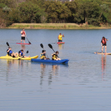 Momentos de diversão e integração familiar no Passeio Aquático do Parque Municipal Porto das Águas! Foto: Prefeitura de Sorocaba