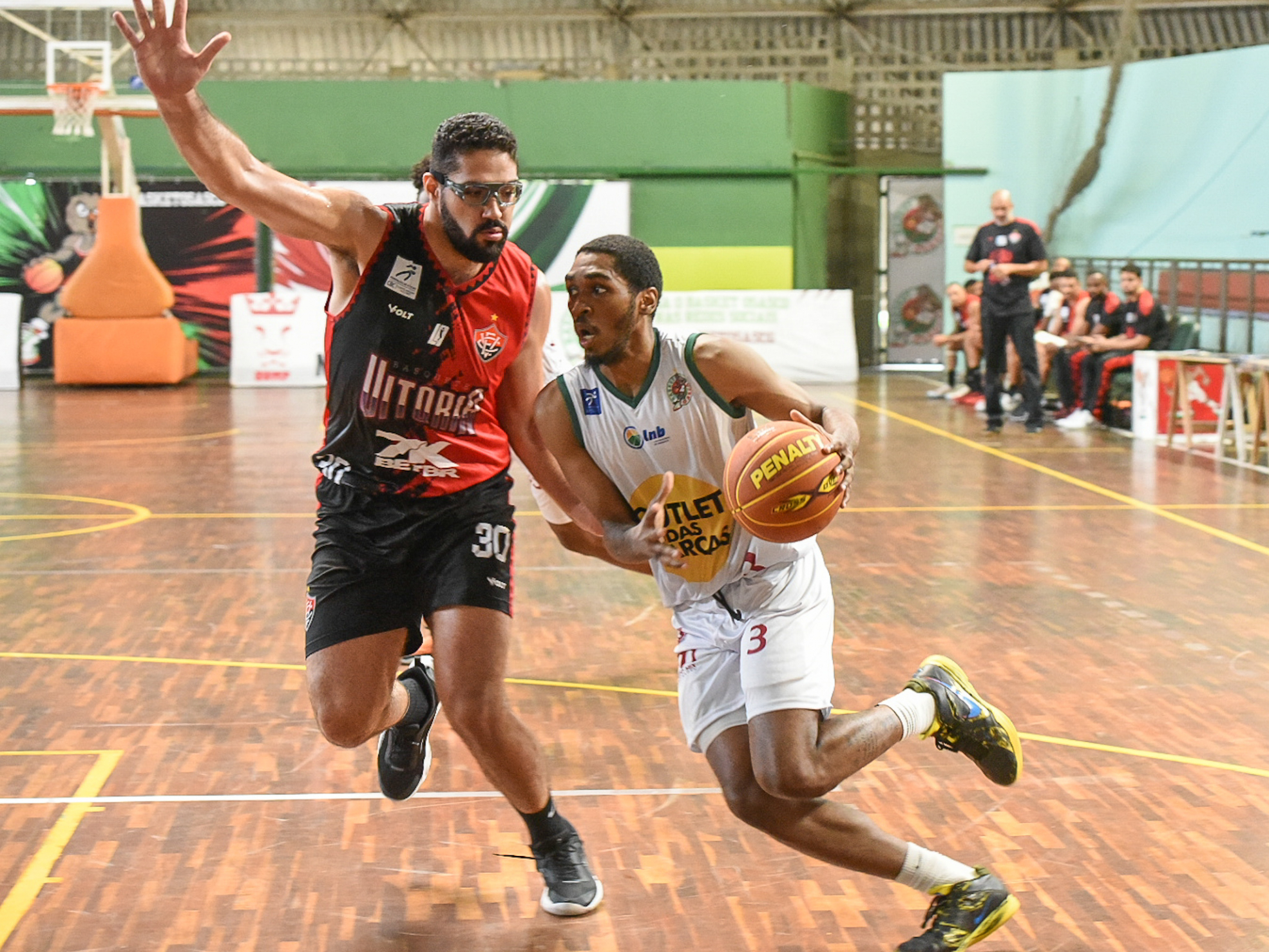 Anthony Harris em ação pelo Basket Osasco. Foto: Romeo Campos/Basket Osasco