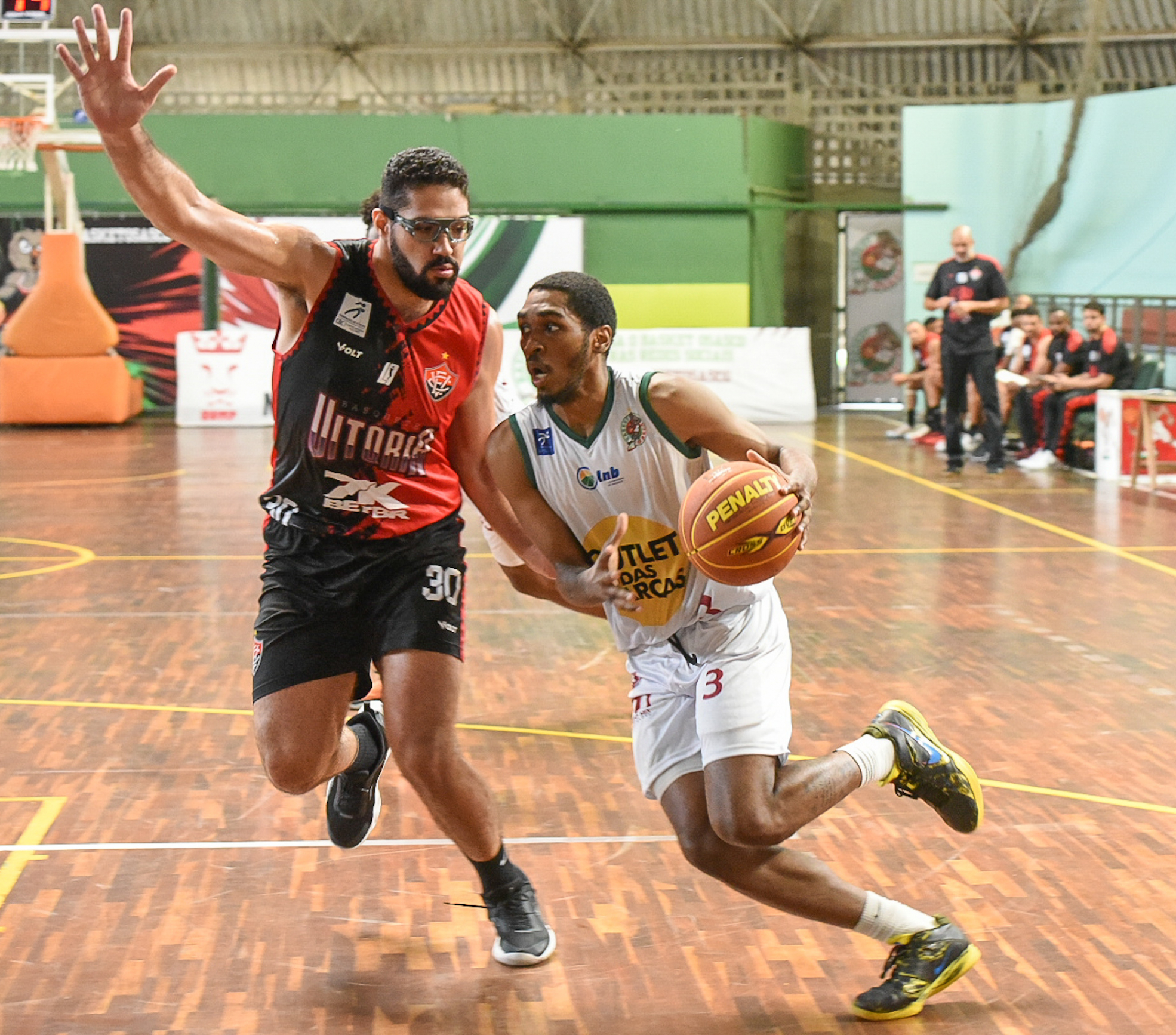 Anthony Harris em ação pelo Basket Osasco. Foto: Romeo Campos/Basket Osasco