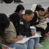 Fila de esperança e oportunidade! A ação da Sict reuniu moradores em busca de uma colocação profissional no mercado. É Barueri trabalhando para transformar vidas! Foto: Prefeitura de Barueri