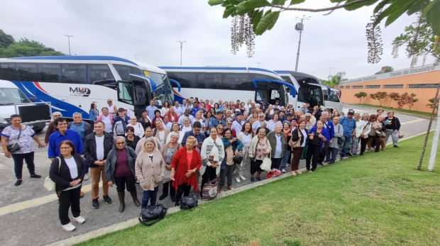 Grupo da Melhor Idade celebra momento de fé e união durante visita ao Santuário de Aparecida do Norte. Foto: Prefeitura de Vargem Grande Paulista - VGP (Redes Sociais/Reprodução)