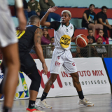 Jeanzinho em ação contra o Brusque. Foto: Bruno Ulivieri/Basket Osasco