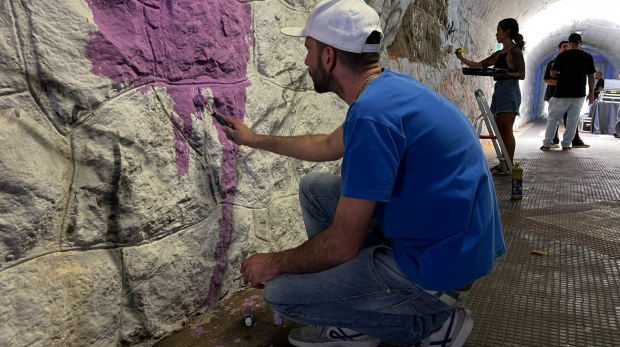 Arte urbana transforma o Pontilhão da AMPF em Mairinque com apoio da Prefeitura. Foto: Prefeitura de Mairinque