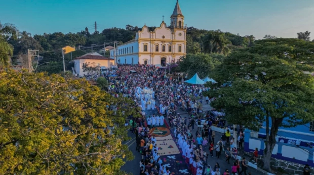 Corpus-Christi-vista-igreja-matriz-foto-divulgacao-pmsp-16062025-768x432