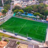 Moradores e equipes locais comemoram a entrega da Arena Osasquinho, agora com vestiários acessíveis, iluminação de LED e espaço para atividades físicas ao redor. Fotos: Caio Henrique