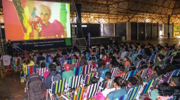 Cultura e lazer juntos em Sorocaba!  O ‘Cinema para Todos’ leva diversão e integração à população com clássicos e lançamentos em um ambiente aberto e acolhedor. Foto: Prefeitura de Sorocaba
