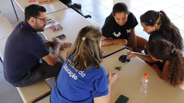 Projeto “Conexão Escola Família” promove atividades educativas e socioculturais que aproximam alunos, familiares e comunidade escolar em Sorocaba.