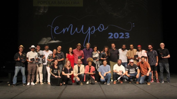 Artistas brilham no palco do Femupo, celebrando a verdadeira essência da Música Popular Brasileira em Barueri! Emoção, talento e grandes descobertas: assim foi mais uma noite inesquecível nas eliminatórias do Femupo 2025!