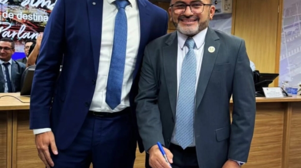 Desde o primeiro dia, o compromisso foi claro: construir, dialogar e entregar resultados. A presidência da Câmara iniciou 2025 com responsabilidade e já colhe conquistas que fortalecem Osasco. Foto: Carmônio Bastos  (Redes Sociais/Reprodução)