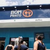 O Restaurante Bom Prato de Cotia ficará fechado entre os dias 22 e 24 de agosto para manutenção emergencial no piso, após a identificação de um vazamento. A unidade retoma suas atividades normalmente na segunda-feira (25), garantindo refeições acessíveis e de qualidade à população. Foto: Prefeitura De Cotia