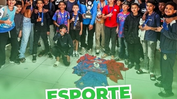 União, garra e talento em campo! As equipes Sub-10, Sub-12 e Sub-14 representaram Vargem Grande Paulista com excelência na A8 CUP 2025 — destaque para a conquista da Sub-12, que levantou o troféu com uma campanha impecável e 11 gols marcados! 🏆⚽💙 Foto: Prefeitura De Vargem Grande Paulista VGP (Redes Sociais/ Reprodução)