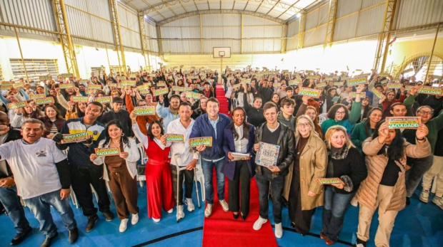Aula inaugural do Cursinho Pré-Vestibular, ENEM e Pré-ETEC 2025 em Santana de Parnaíba: mais uma etapa rumo ao futuro de centenas de jovens! Foto: Prefeitura De Santana De Parnaíba (Redes Sociais/Reprodução)