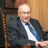 Ives Gandra da Silva Martins defende ação do setor privado como alternativa para mitigar os efeitos do "tarifaço" imposto pelos EUA.
(Foto: Andreia Tarelow)