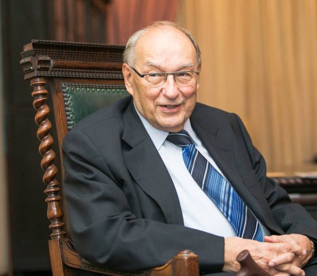 Ives Gandra da Silva Martins defende ação do setor privado como alternativa para mitigar os efeitos do "tarifaço" imposto pelos EUA.
(Foto: Andreia Tarelow)