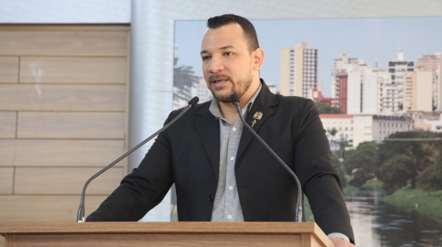 Com a chegada do período de chuvas, o vereador Dylan Dantas cobra ações preventivas para evitar alagamentos e garantir a segurança das famílias sorocabanas. Foto: Câmara De Sorocaba