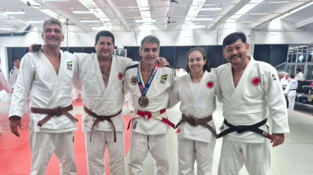 Delegação de Osasco participa do treinamento estadual de graduação no COTP, reunindo candidatos à nova faixa sob orientação de Kodansha Luís Alberto. Foto: Divulgação