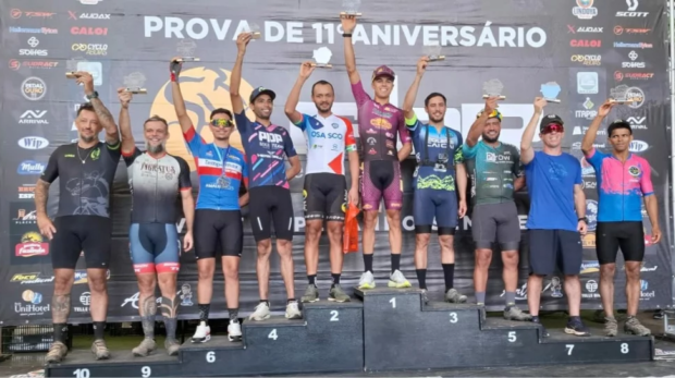 O ciclista Abel Jessé da Costa durante as competições no interior paulista, representando Osasco com excelentes resultados. Foto: Divulgação