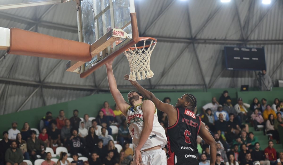Primeiro confronto da história entre a Coruja e o heptacampeão nacional promete casa cheia e muita emoção com entrada gratuita. Foto: Bruno Ulivieri/Basket Osasco