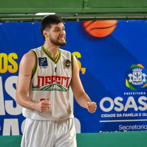 Malachias vibra contra o Vasco em mais uma grande vitória do Basket Osasco no NBB CAIXA.