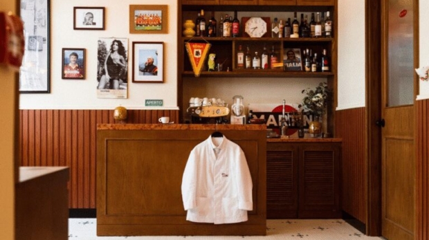 Pela primeira vez, um bar asiático conquista o topo do ranking mundial, enquanto o Brasil marca presença com Tan Tan em 24º lugar. Foto: Adobe Stock