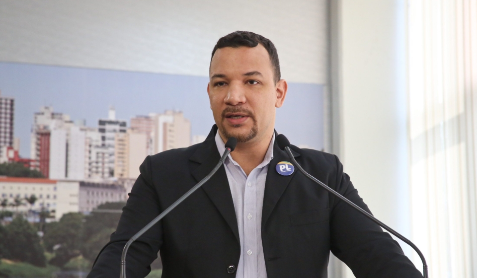 Dylan Dantas garante continuidade de nove projetos sociais que atendem mais de 200 crianças em Sorocaba. - Foto: Câmara de Sorocaba