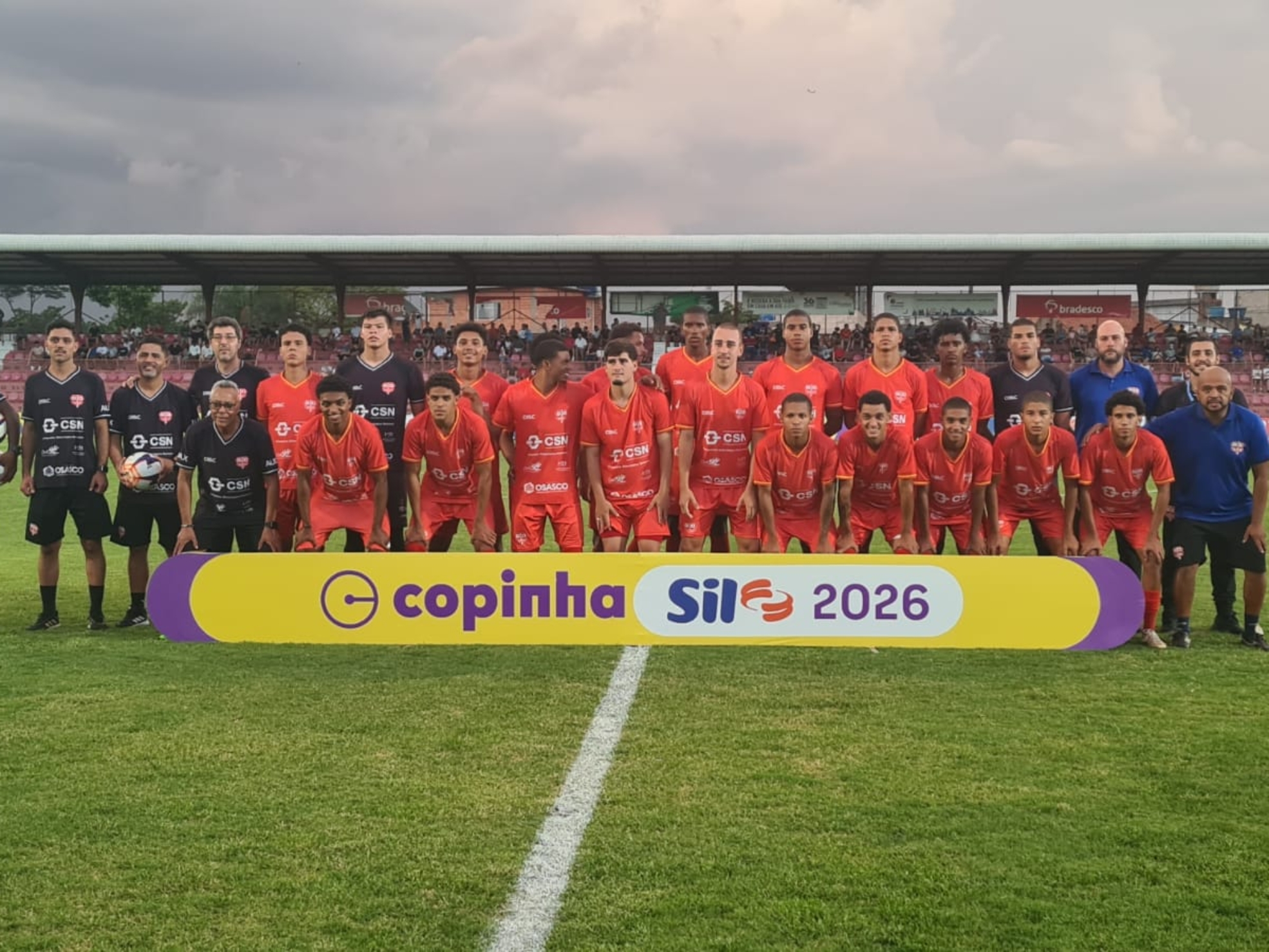 Osasco Audax perfilado antes do início da partida da Copinha 2026. Fotos e Texto: Giane Vieira @giane.vvieira