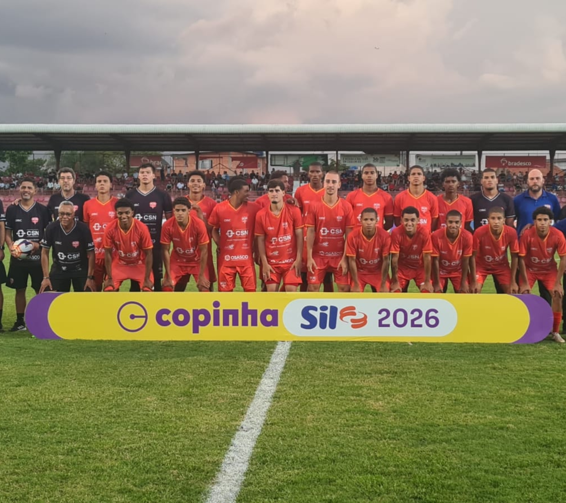 Osasco Audax perfilado antes do início da partida da Copinha 2026. Fotos e Texto: Giane Vieira @giane.vvieira