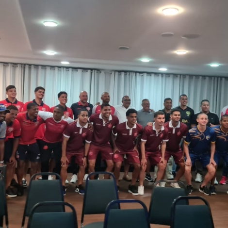Apresentação oficial das equipes do Grupo 29 da Copinha 2026 reuniu atletas, dirigentes e representantes no Hotel Vollare, em Osasco, na véspera da rodada de domingo no Rochdalão. Foto e texto: Giane Vieira @giane.vvieira