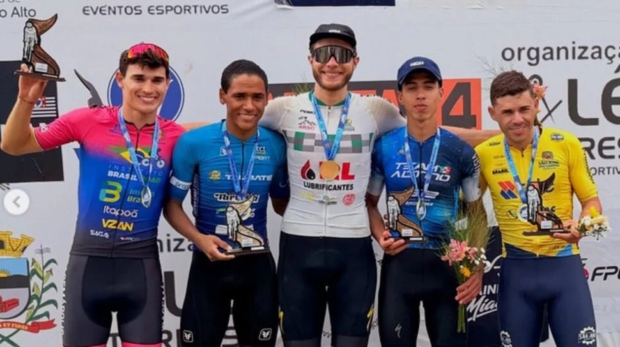 Atleta de Osasco é campeão da categoria Sub-23 e sobe ao pódio na Elite Masculina.  Foto: Divulgação