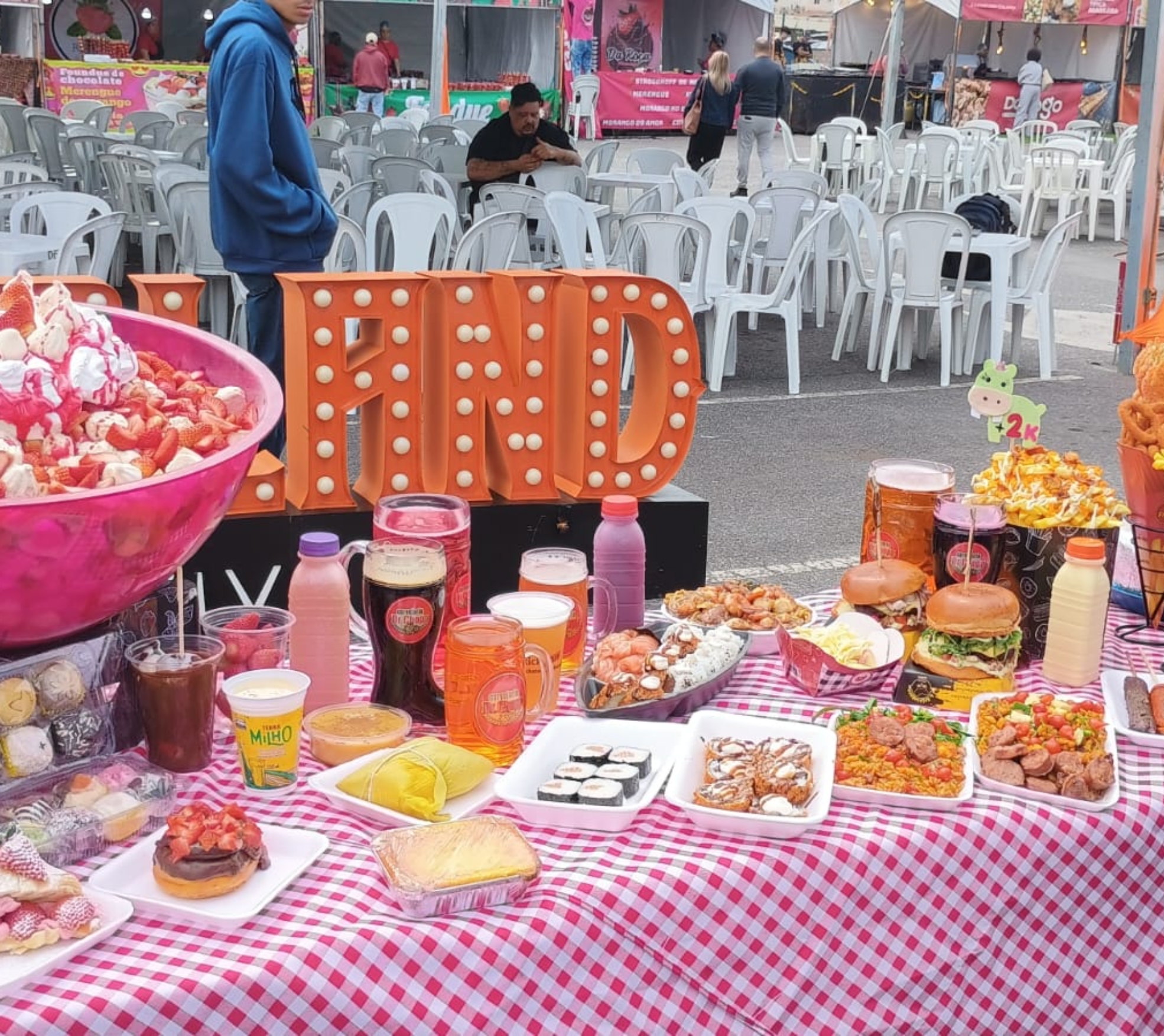De 06 a 08 de fevereiro, o Parque Linear Transguarulhense se transforma no ponto mais doce e animado da cidade, com entrada gratuita, sabores irresistíveis e chopp artesanal para toda a família. Foto: Divulgação