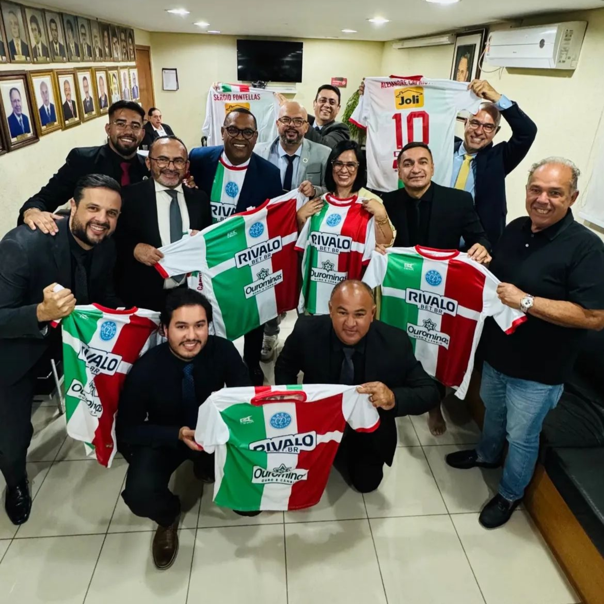 Presidente Cidão de Freitas apresenta o projeto do Osasco Sporting na Câmara Municipal, reforçando a união entre esporte, poder público e comunidade osasquense. Foto: Câmara De Osasco