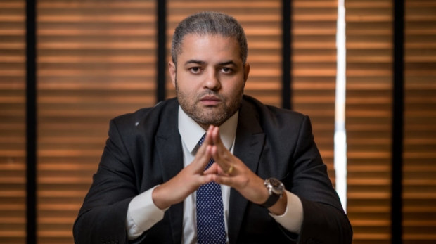 Marco Aurélio Mestre Medeiros, advogado e sócio-fundador do escritório Mestre Medeiros Advogados Associados, defende a recuperação judicial como instrumento estratégico de preservação de empresas em tempos de instabilidade econômica. Foto: Divulgação