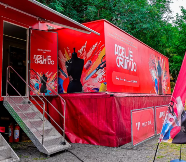 Projeto Ateliê Criativo leva oficinas de moda sustentável a Osasco.Imagens: Fernanda Cazarini