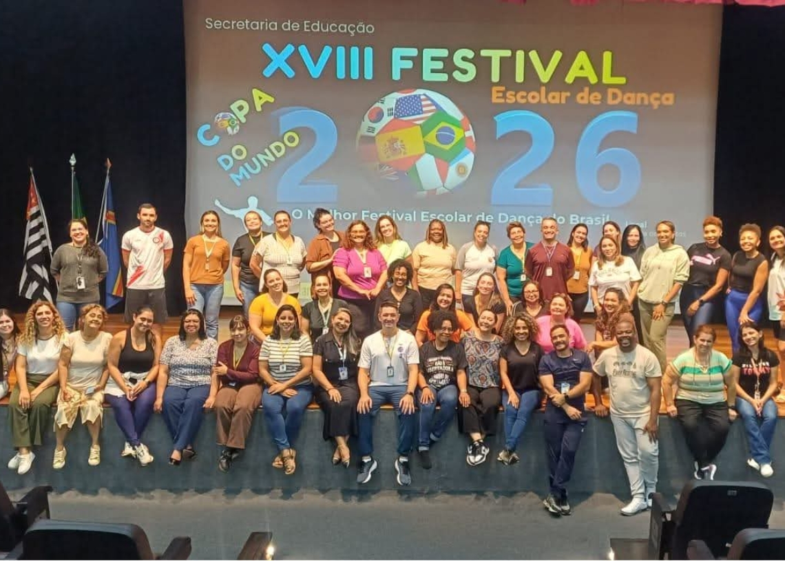 Professores da rede municipal participam de orientação técnica para o XVIII Festival Escolar de Dança de Santana de Parnaíba, que neste ano terá como tema a Copa do Mundo 2026. Foto: Prefeitura De Santana De Parnaíba (Redes Sociais/Reprodução)