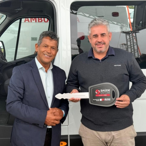 Mairinque recebe nova ambulância entregue pelo Governo do Estado para reforçar o transporte de pacientes e ampliar o atendimento da rede municipal de saúde. Foto: Prefeitura De Mairinque 🚑🏥