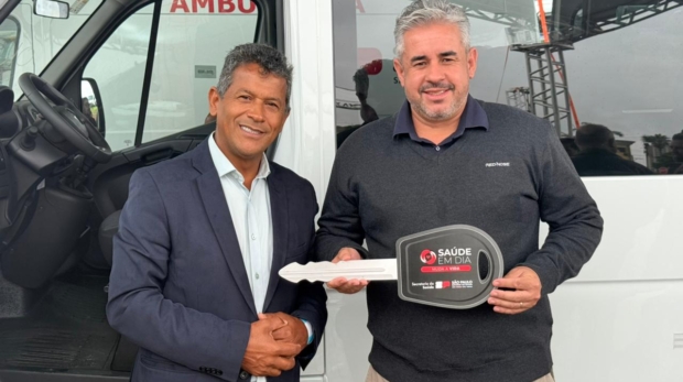 Mairinque recebe nova ambulância entregue pelo Governo do Estado para reforçar o transporte de pacientes e ampliar o atendimento da rede municipal de saúde. Foto: Prefeitura De Mairinque 🚑🏥