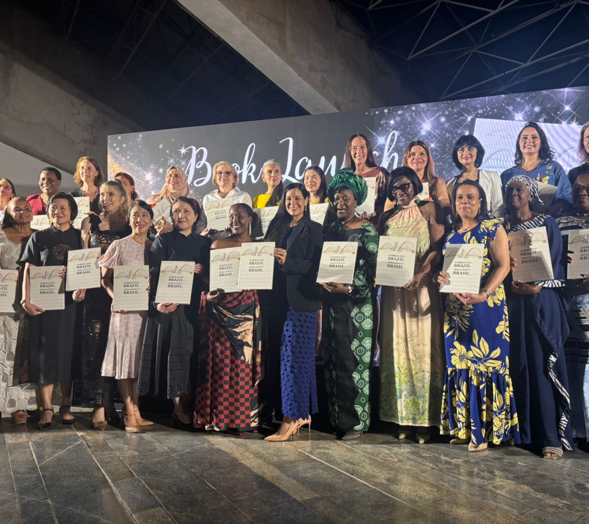 GCCM lança livro “Abraçando o Brasil” em evento que reúne comunidade diplomática em Brasília. Foto: Divulgação