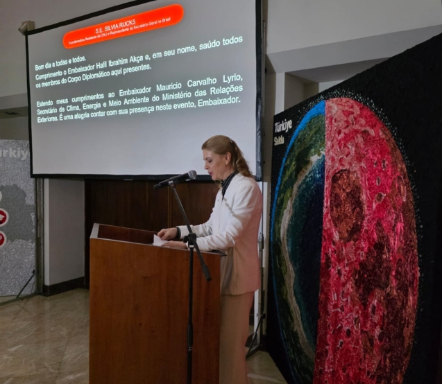 Autoridades e representantes internacionais participam de evento na Embaixada da Turquia em Brasília sobre o Dia Internacional do Resíduo Zero. Foto:. Divulgação