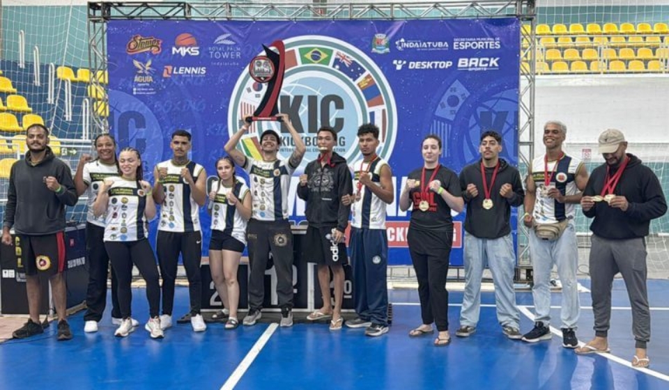 Equipe de Itu conquista título por equipes no Campeonato Paulista de Kickboxing realizado em Indaiatuba. Foto: Prefeitura De Itu 🥊🏆