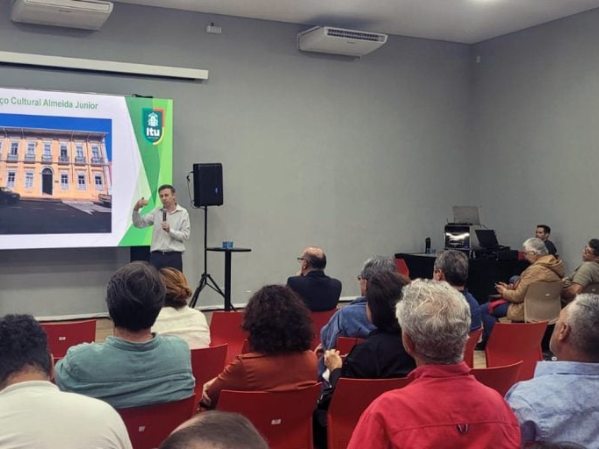 Representante da Secretaria de Turismo de Itu participa do Workshop ValorizaSP e destaca iniciativas de preservação do patrimônio e fortalecimento do turismo no município.  Foto: Prefeitura De Itu