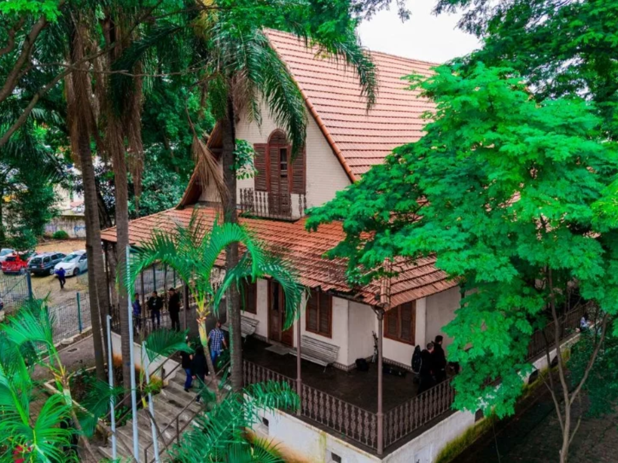 Imagem aérea do Museu Dimitri Sensaud de Lavaud, importante patrimônio histórico de Osasco dedicado à memória do pioneiro da aviação Dimitri Sensaud de Lavaud. Fotos: Caio Henrique (drone)