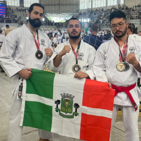 Equipe de karatê de Osasco conquista seis medalhas na etapa do Campeonato Paulista Imagem: Divulgação