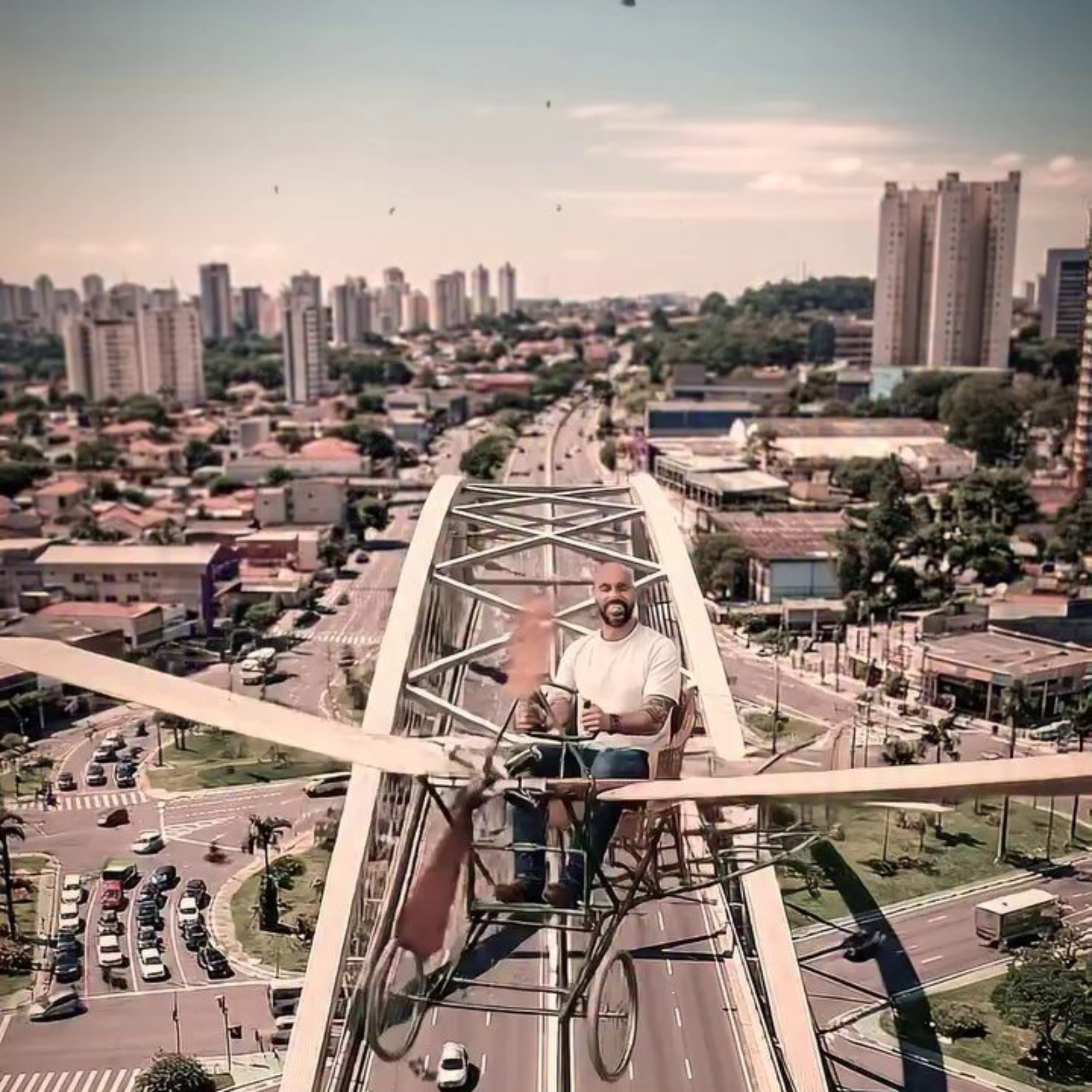 Prefeito Gerson Pessoa anuncia início da reforma do Museu de Osasco, obra que vai modernizar o espaço e fortalecer a preservação da história e da cultura do município. Prefeito Gerson Pessoa (Reels /Redes Sociais / Reprodução)