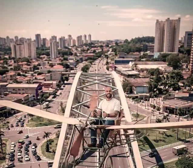 Prefeito Gerson Pessoa anuncia início da reforma do Museu de Osasco, obra que vai modernizar o espaço e fortalecer a preservação da história e da cultura do município. Prefeito Gerson Pessoa (Reels /Redes Sociais / Reprodução)