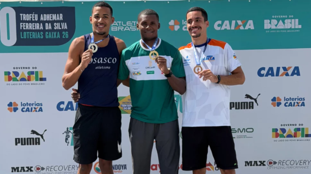 João Vitor Gomes conquista sequência de pódios e se destaca no atletismo nacional.

Crédito: Divulgação 